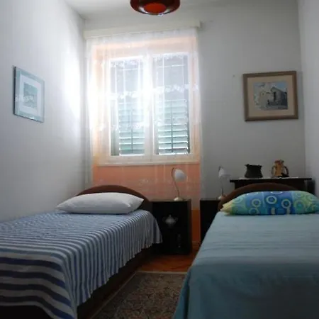 Apartman Branka Apartment *